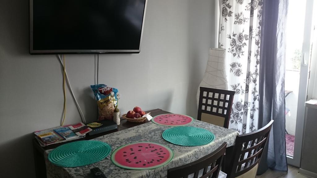 그단스크 Apartament Obroncow Wybrzeza 아파트 외부 사진